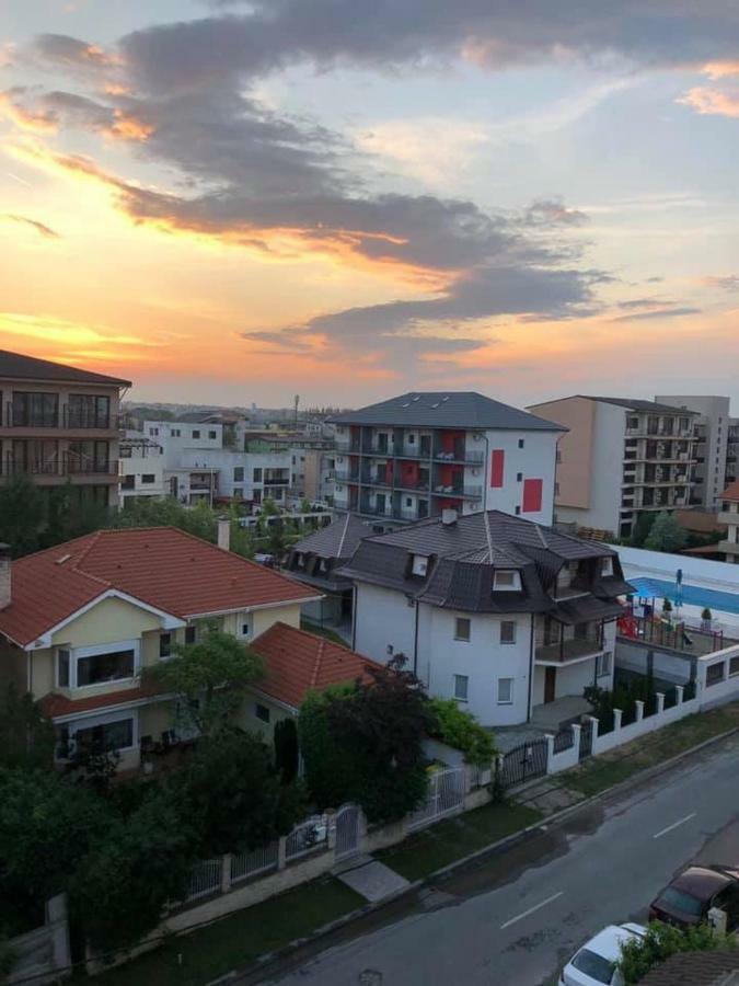 Apartament Manu Apartment นาโวดาริ ภายนอก รูปภาพ